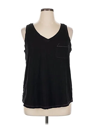 Pre-owned Torrid Sleeveless T-shirt In Black