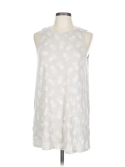 Pre-owned Torrid Sleeveless T-shirt In Silver