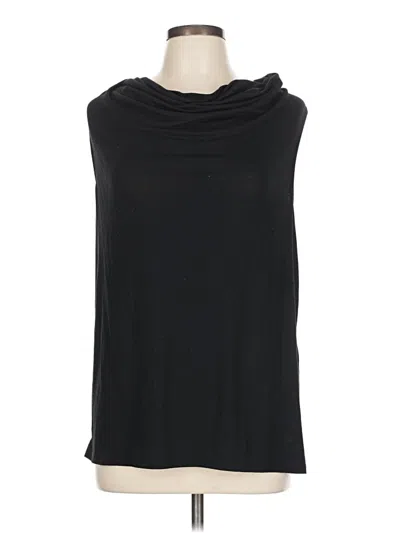 Pre-owned Torrid Sleeveless T-shirt In Black
