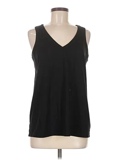 Pre-owned Torrid Sleeveless T-shirt In Black