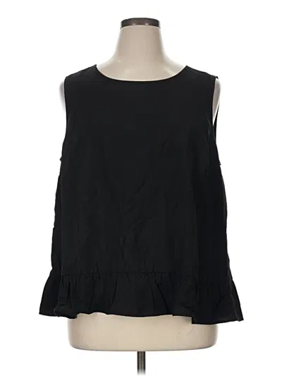 Torrid Sleeveless T-shirt In Black