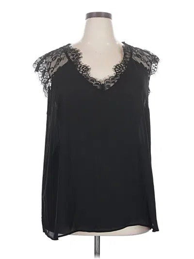 Torrid Sleeveless T-shirt In Black