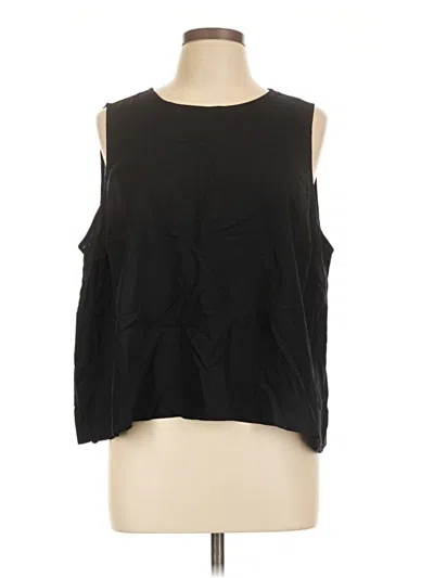 Pre-owned Torrid Sleeveless T-shirt In Black