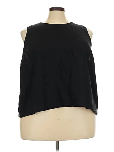 Pre-owned Torrid Sleeveless T-shirt In Black