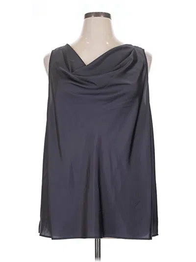 Pre-owned Torrid Sleeveless T-shirt In Gray