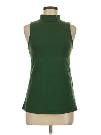 Pre-owned Torrid Sleeveless T-shirt In Green