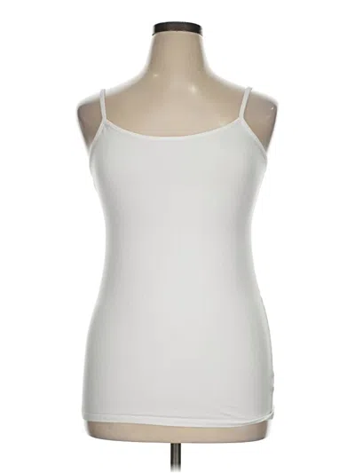 Pre-owned Torrid Sleeveless T-shirt In Ivory