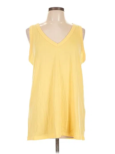 Pre-owned Torrid Sleeveless T-shirt In Yellow