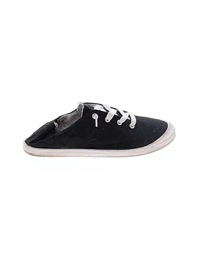Pre-owned Torrid Sneakers In Black