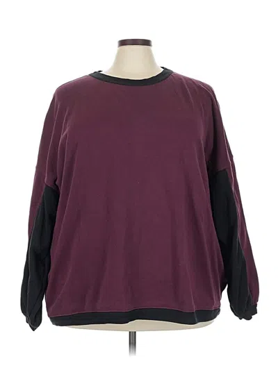 Pre-owned Torrid Sweatshirt In Burgundy