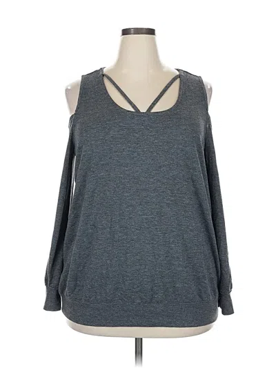 Pre-owned Torrid Sweatshirt In Gray