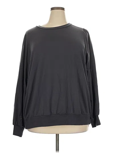 Pre-owned Torrid Sweatshirt In Gray