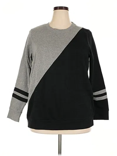 Pre-owned Torrid Sweatshirt In Gray