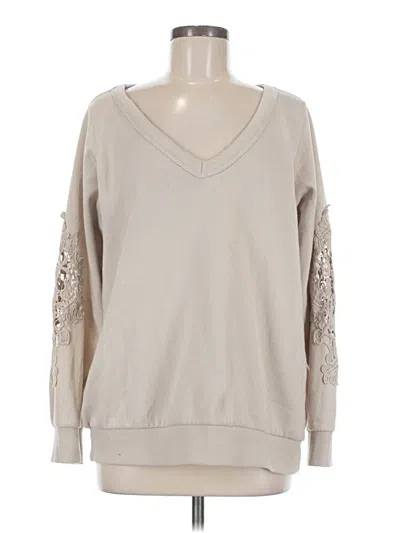 Pre-owned Torrid Sweatshirt In Tan