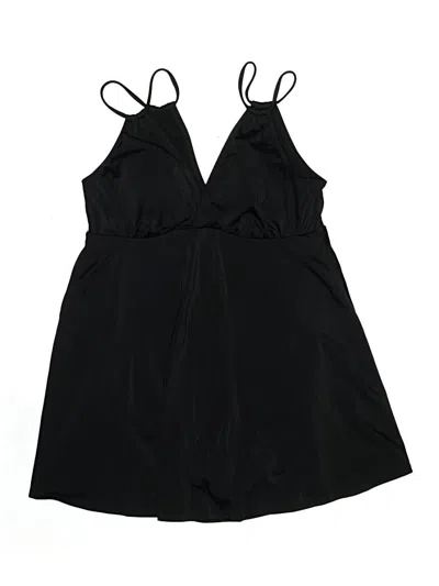 Pre-owned Torrid Swimsuit Cover Up In Black