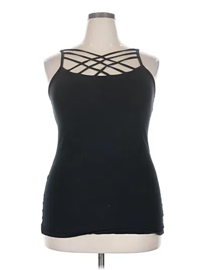 Pre-owned Torrid Tank Top Black Halter Neckline Tops