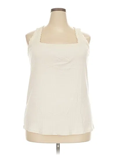 Pre-owned Torrid Tank Top Ivory Halter Neckline Tops In White