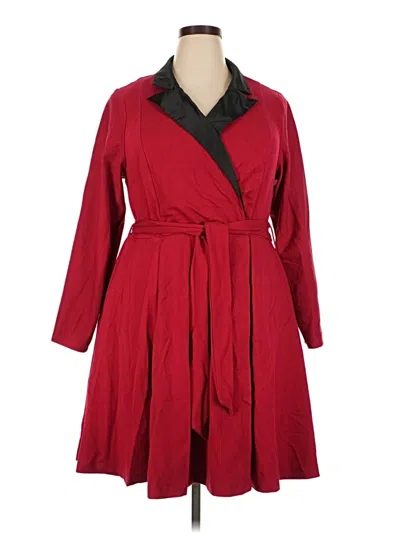 Pre-owned Torrid Trenchcoat In Red