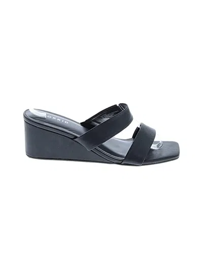 Pre-owned Torrid Wedges In Black