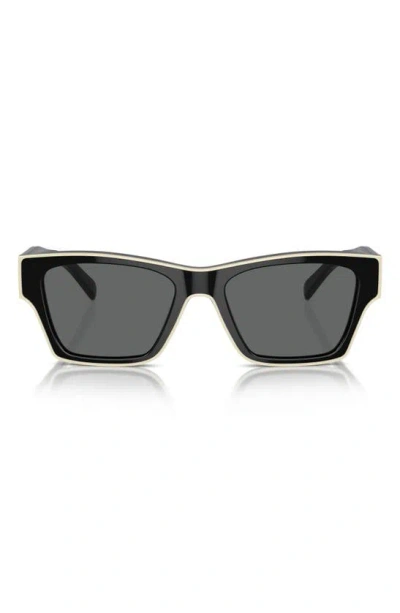 Tory Burch Outlined Rectangle Sunglasses In Black/ Grey