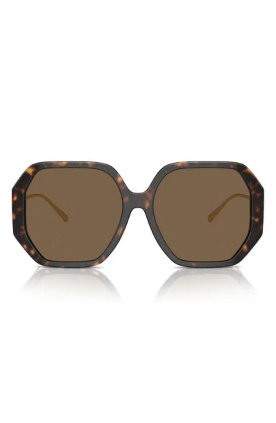 Tory Burch 57mm Irregular Sunglasses In Brown