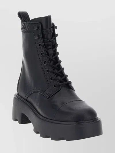 Tory Burch Amphibian Boots With Chunky Sole And Pull Tab In Black