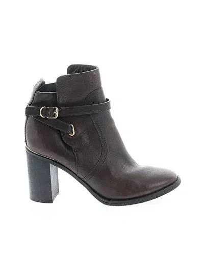 Pre-owned Tory Burch Ankle Boots In Brown