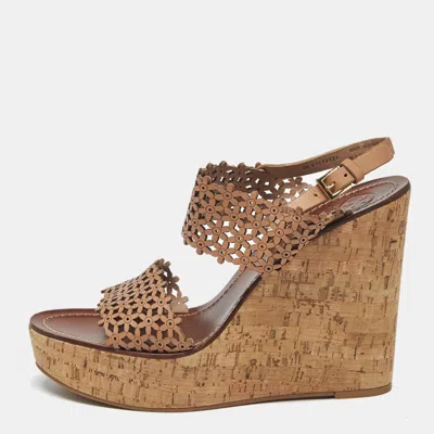 Pre-owned Tory Burch Beige Perforated Leather Daisy Cork Wedge Sandals Size 40.5