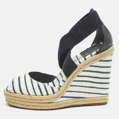 Pre-owned Tory Burch Blue/white Snakeskin Embossed And Leather Natanya Wedge Sandals Size 37