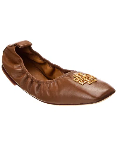 Tory Burch Britten Leather Ballet Flat In Brown