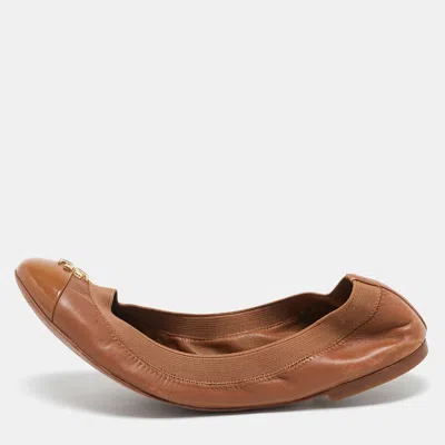 Pre-owned Tory Burch Brown Patent And Leather Jolie Scrunch Ballet Flats Size 38
