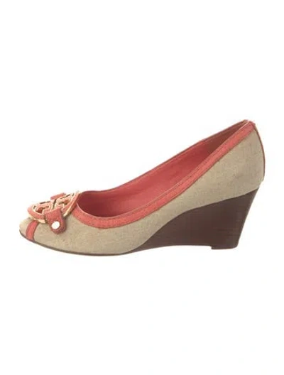 Pre-owned Tory Burch Canvas Colorblock Pattern Pumps In Neutral