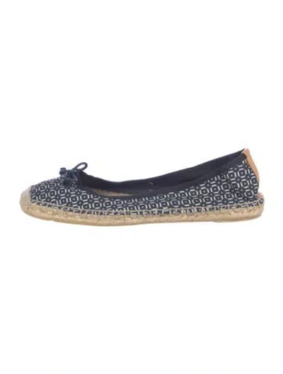 Pre-owned Tory Burch Canvas Patterned Espadrilles In Blue
