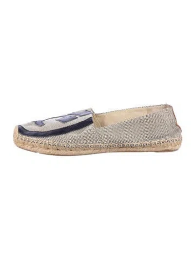 Pre-owned Tory Burch Canvas Printed Espadrilles In Multi