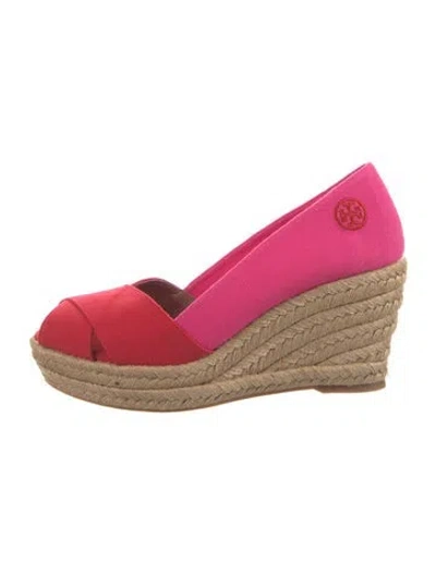 Pre-owned Tory Burch Canvas Pumps In Pink/red