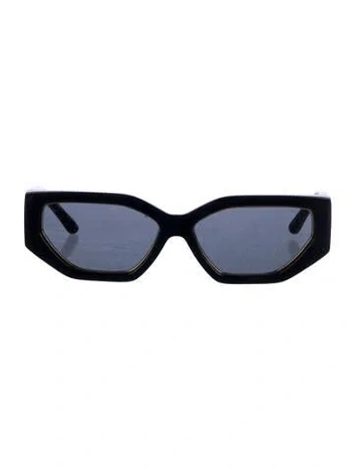 Pre-owned Tory Burch Cat-eye Tinted Sunglasses In Black