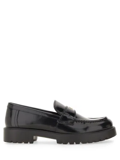 Tory Burch Classic Lug Loafer In Black