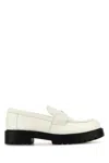 Tory Burch White Loafer With Logo Plate In White