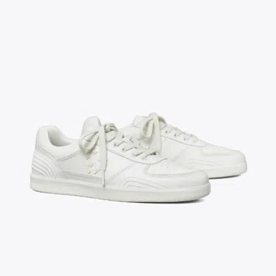 Tory Burch Clover Court Sneaker In Titanium White