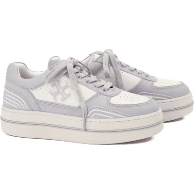 Tory Burch Clover Platform Court Sneaker In Purity/silver/light Gray