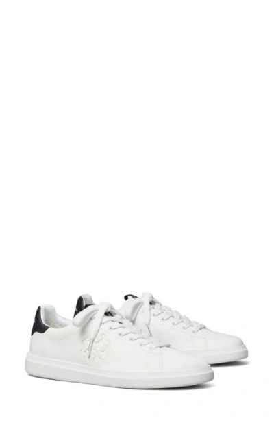 Tory Burch Double T Howell Court Sneaker In Multi
