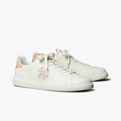 TORY BURCH DOUBLE T HOWELL COURT SNEAKER