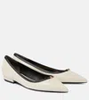 Tory Burch Double T Pointed-toe Flats In Weiss