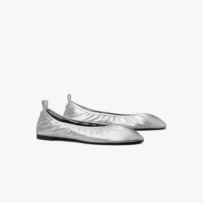 Tory Burch Eddie Ballet In Silver