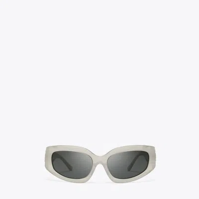 Tory Burch Eleanor Broken Logo Sunglasses In Pearlized Grey/dark Grey