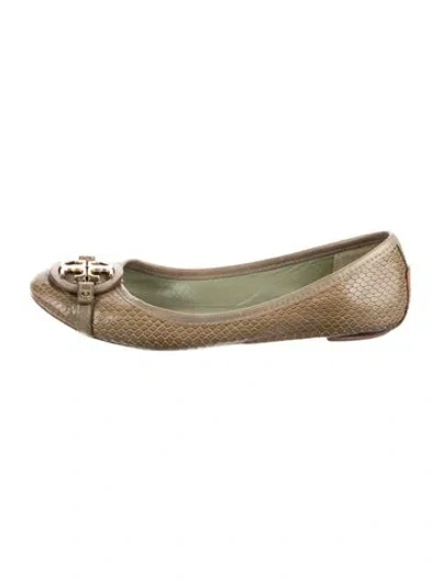 Pre-owned Tory Burch Embossed Leather Animal Print Ballet Flats In Green
