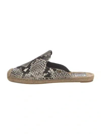Pre-owned Tory Burch Embossed Leather Animal Print Mules In Black