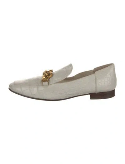 Pre-owned Tory Burch Embossed Leather Loafers In White