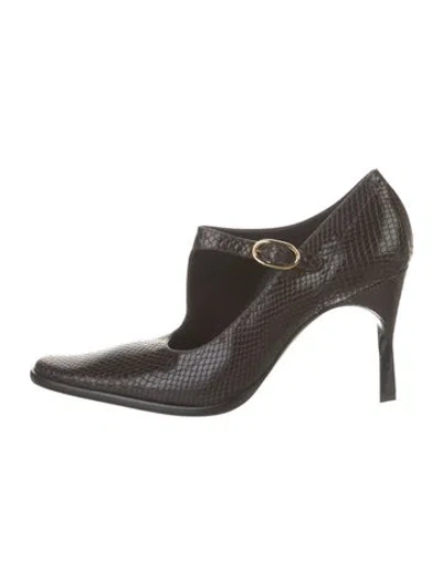 Pre-owned Tory Burch Embossed Leather Pumps In Black
