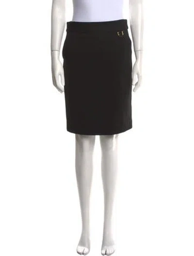 Pre-owned Tory Burch Embroidered Accent Knee-length Skirt In Black